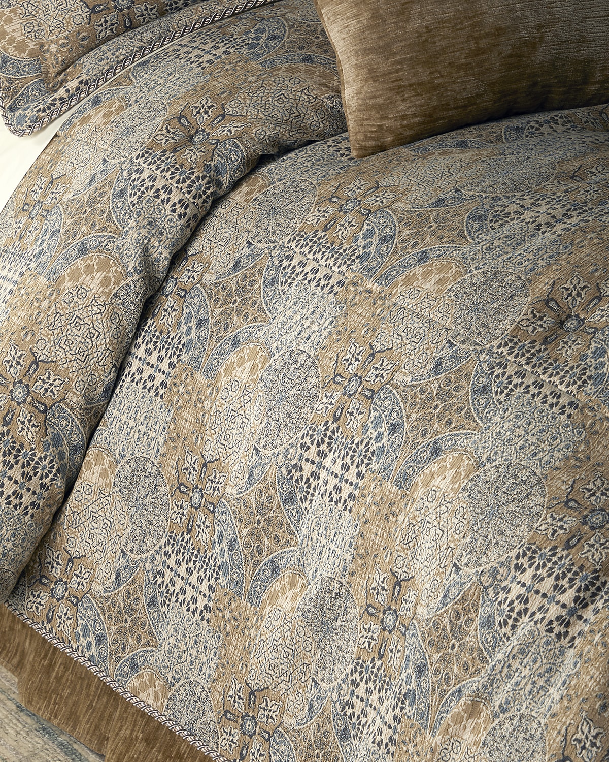 Image Austin Horn Collection Mesa  3-Piece Comforter Set, King