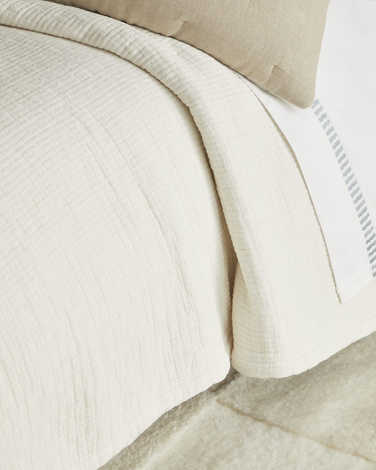 Image Amity Home Malvern Coverlet, King