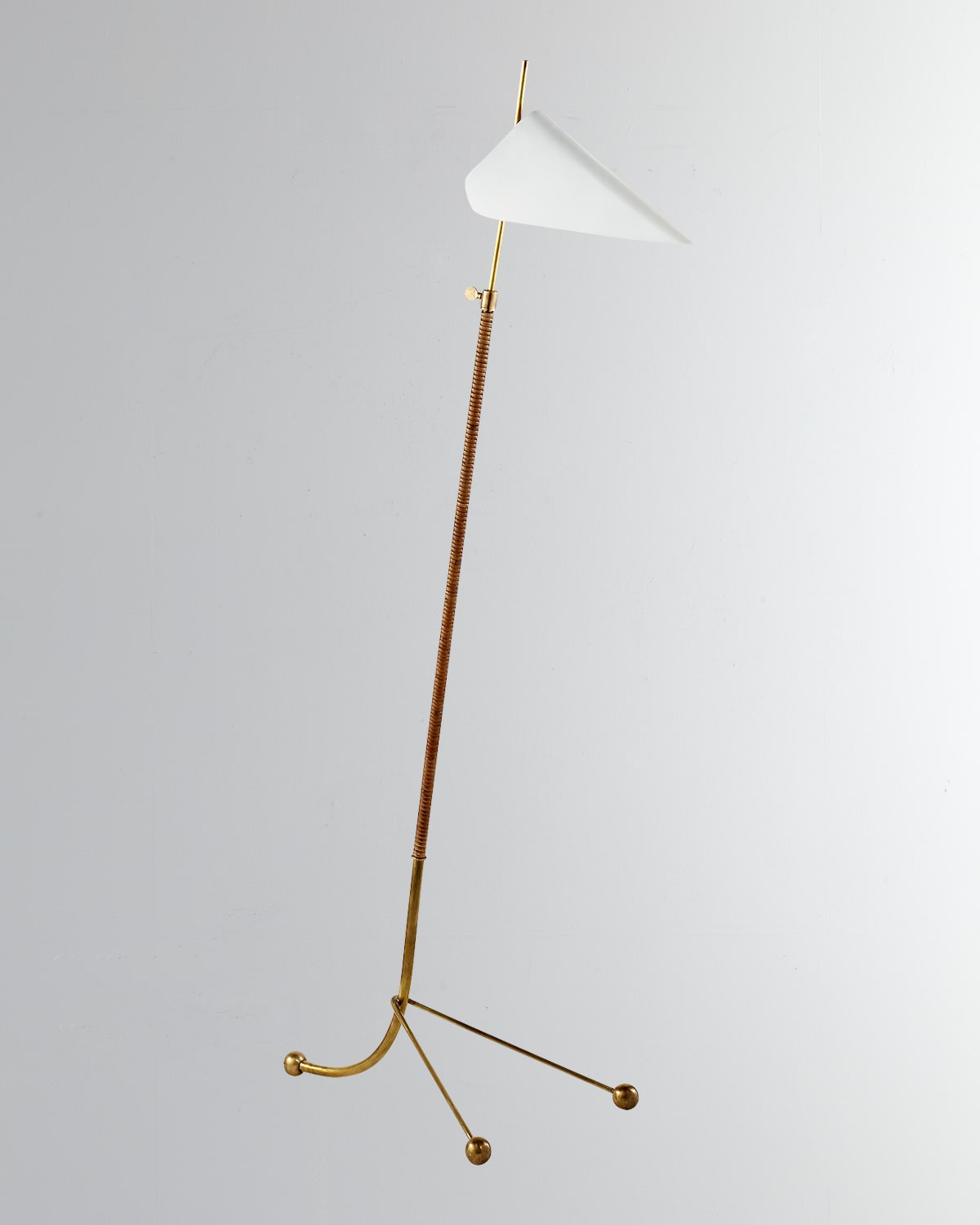 Visual Comfort Signature Gold Floor Lamp By J Randall Powers