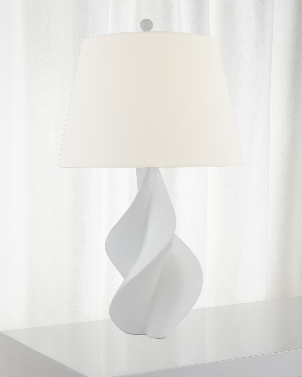Visual Comfort Signature Utopia Table Lamp By Kelly Wearstler