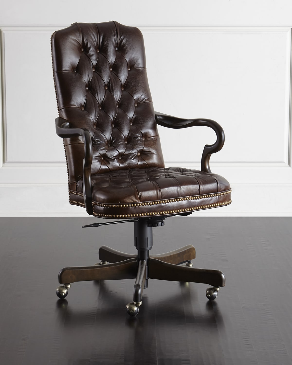 Tufted rolling outlet chair