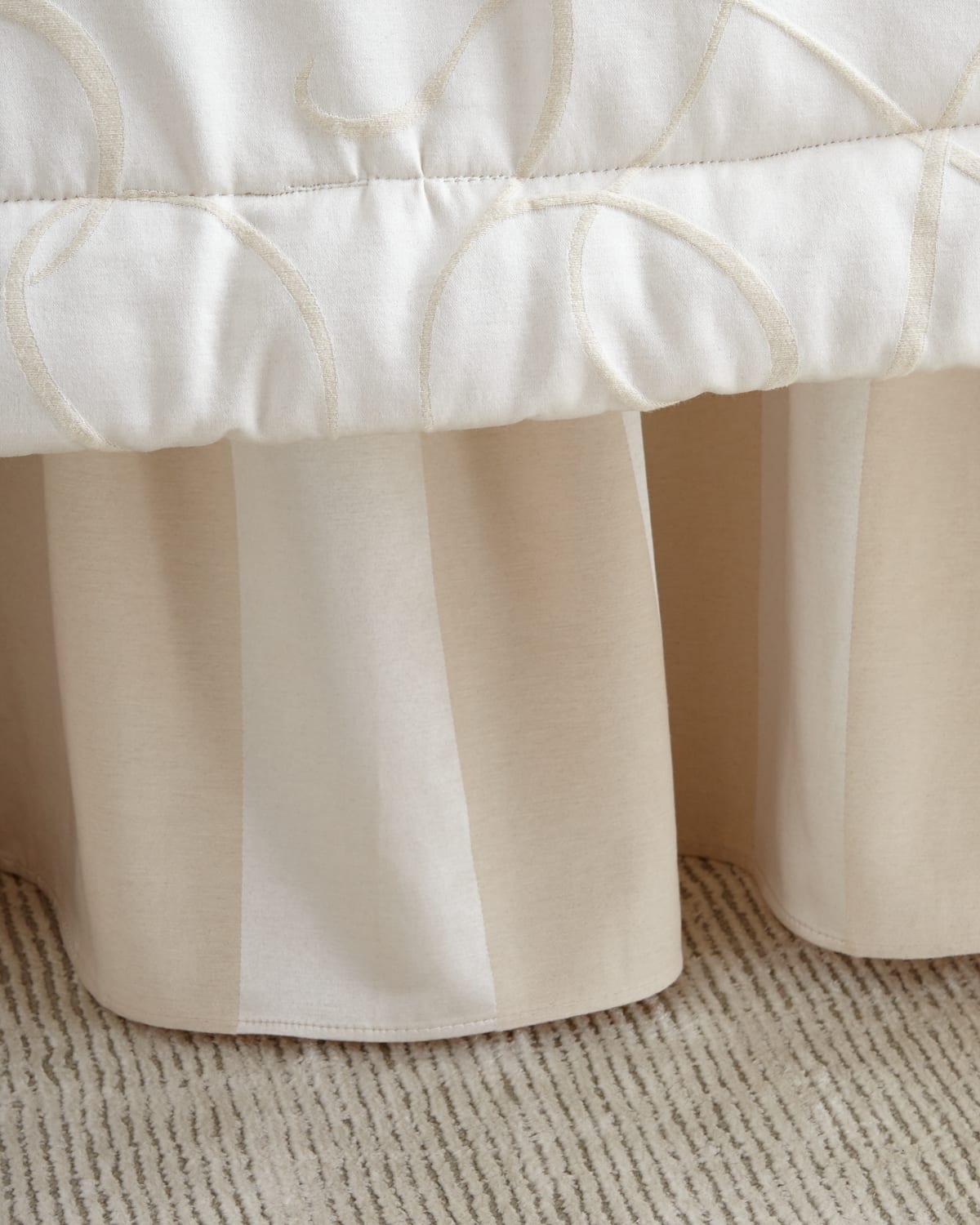 Austin Horn Collection Prestige Dust Skirt, California King Horchow