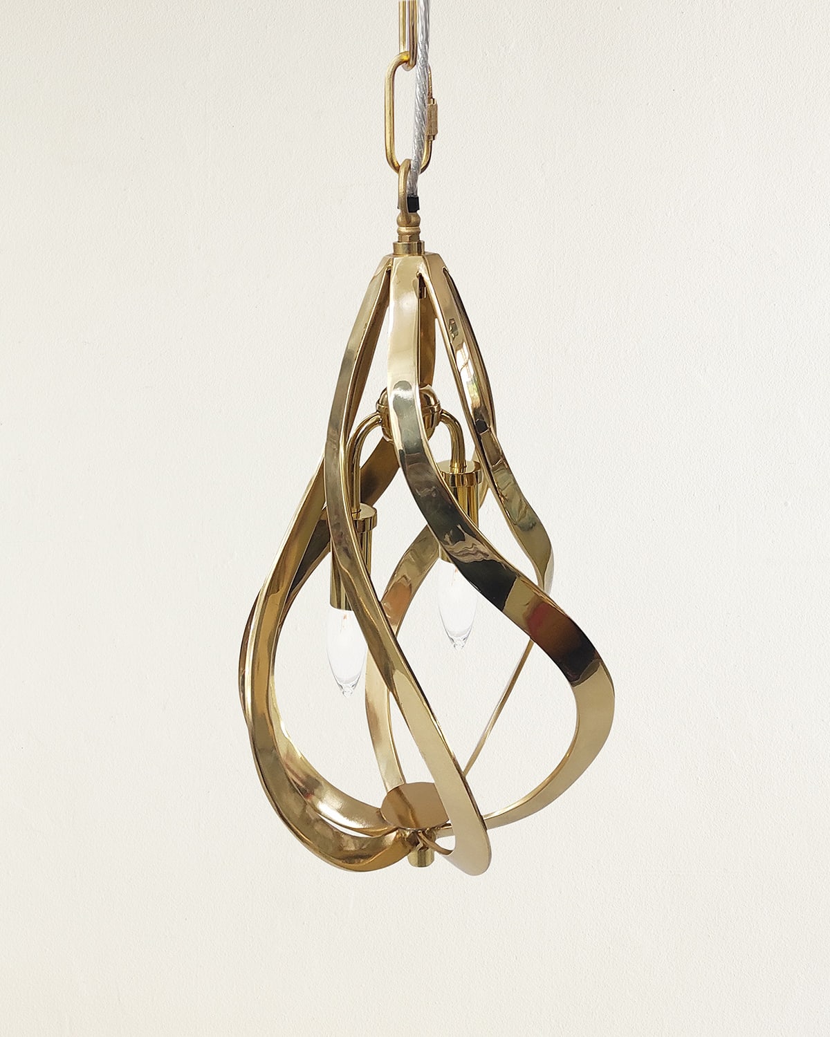 John-Richard Collection Twilight 16-Light Glass Chandelier