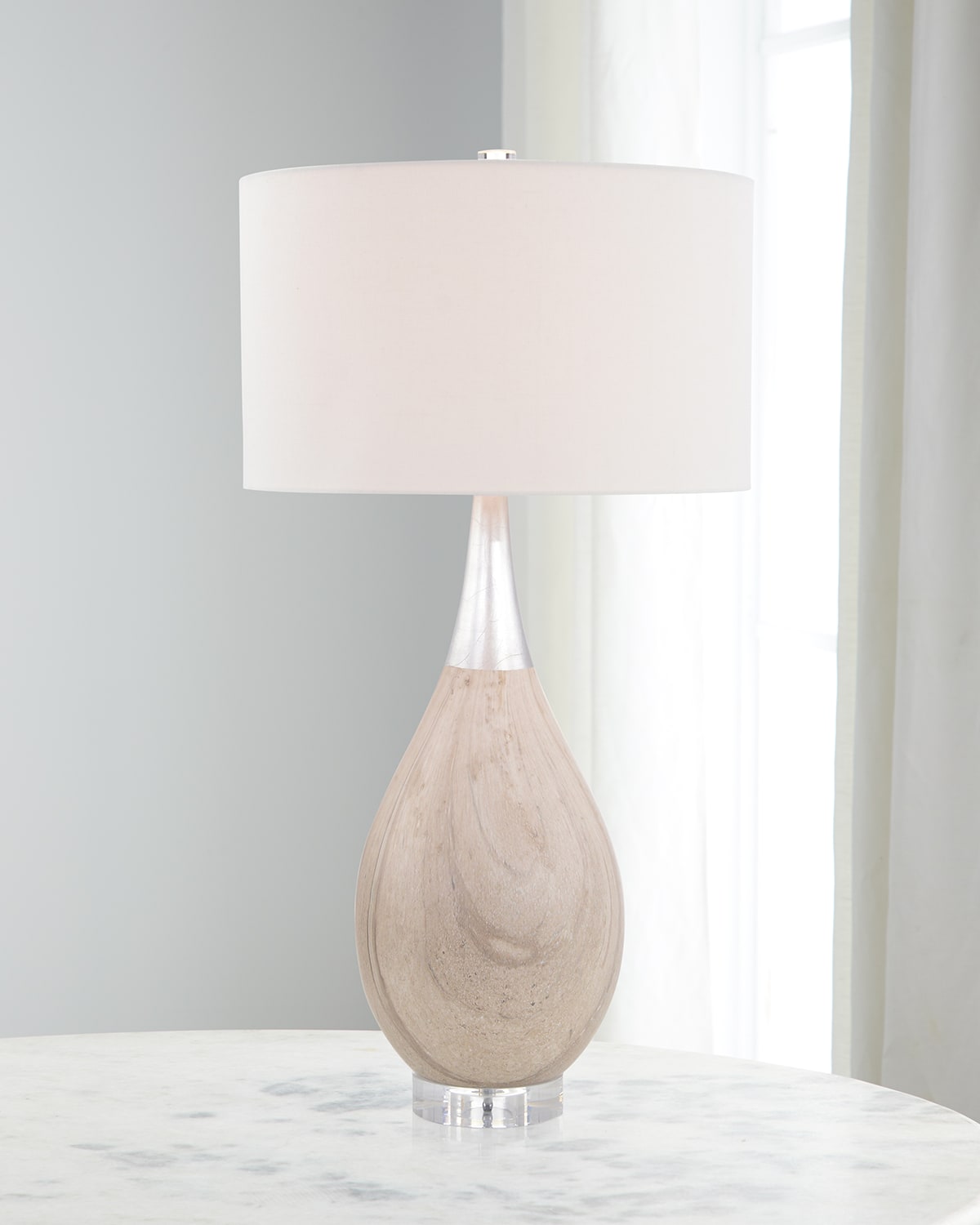 Short wide table deals lamps