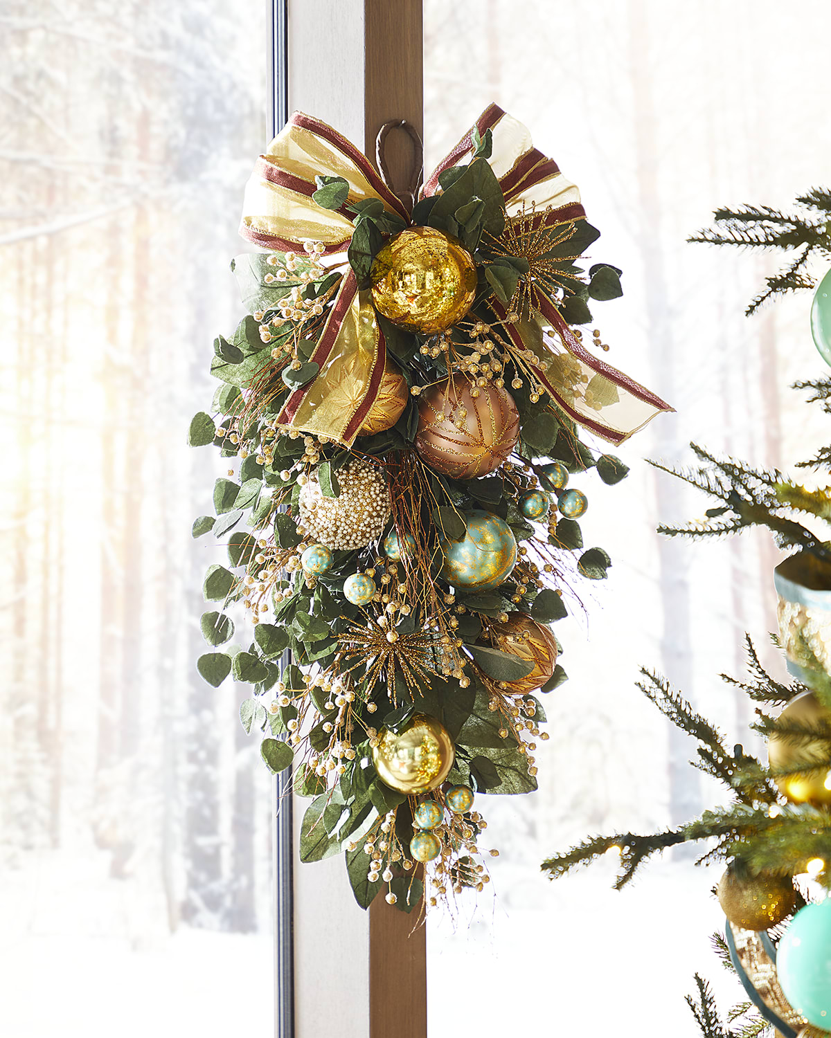 Neiman Marcus 28" Art Deco Christmas Prelit Wreath Horchow