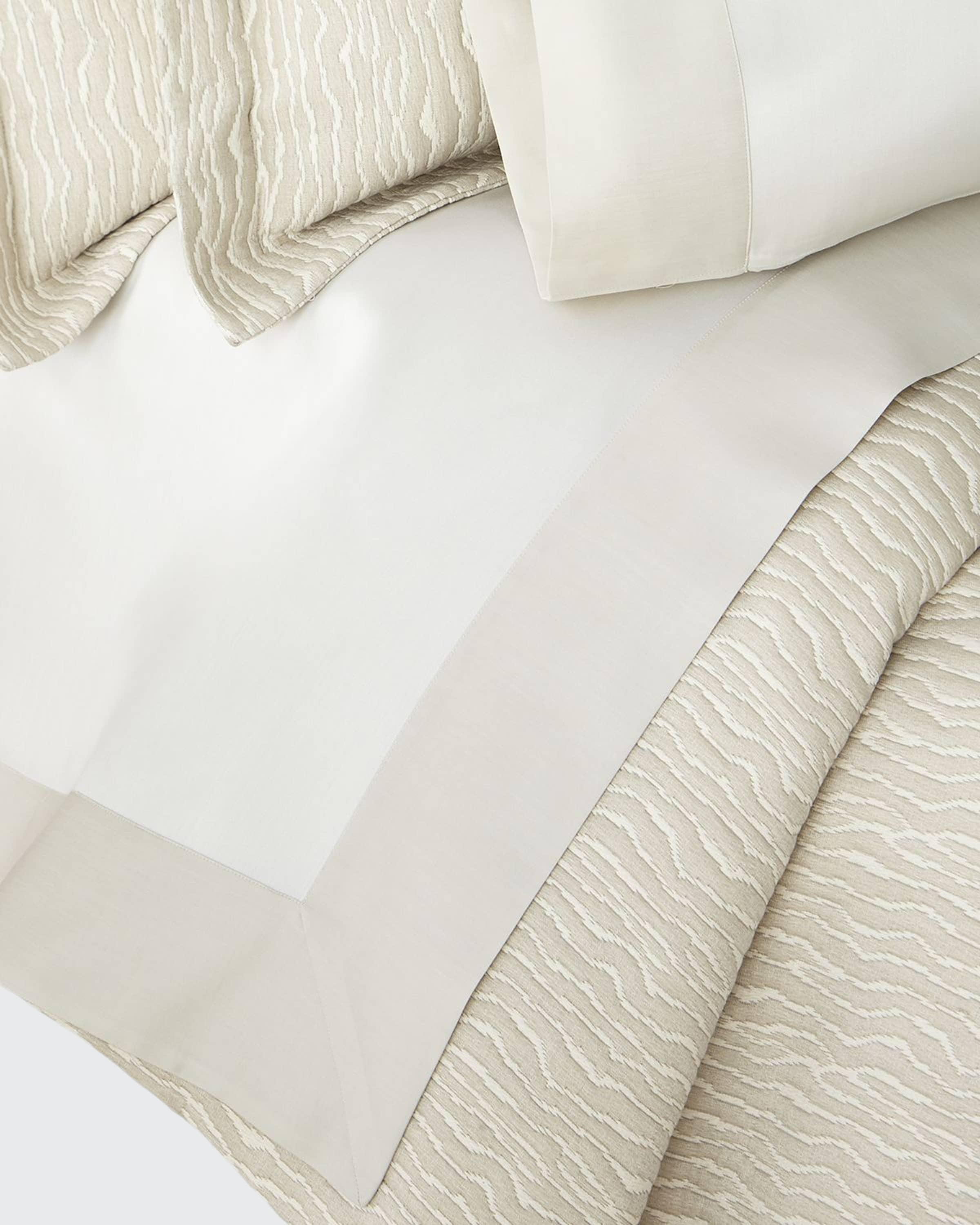 Sferra Larro Sateen King Fitted Sheet