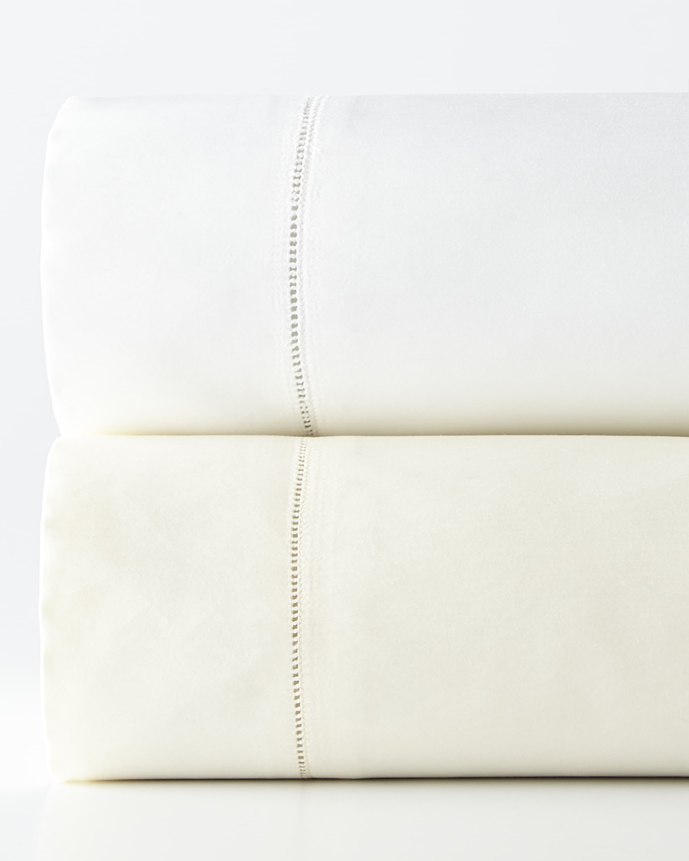 Sferra Milos Standard Solid Sateen Pillowcase Pair
