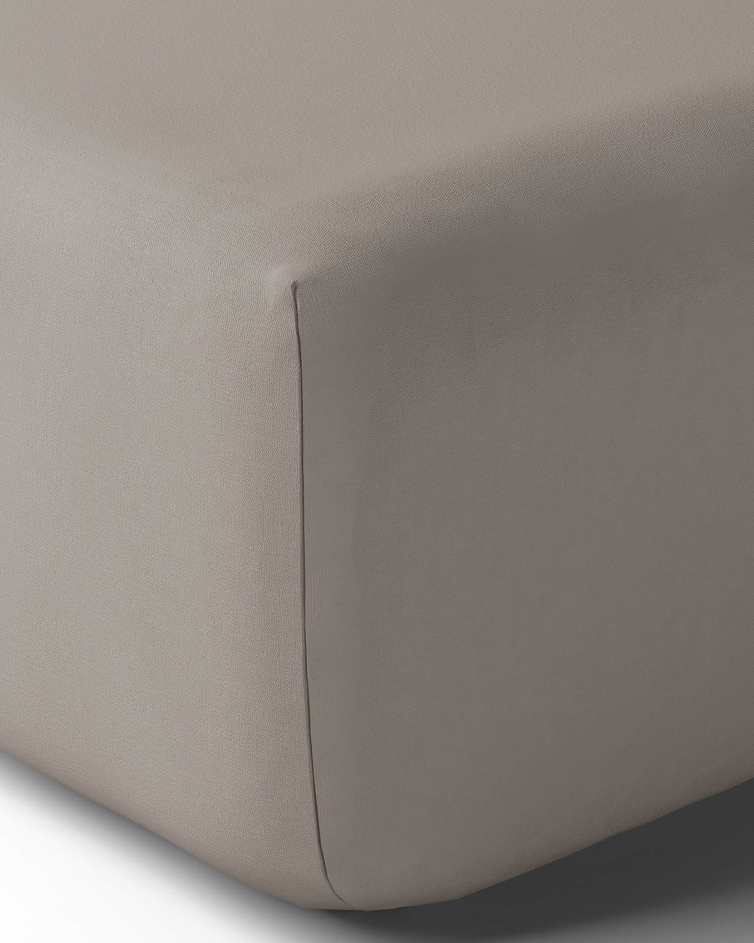 Anne de Solene Vexin 200 Thread-Count Fitted Sheet
