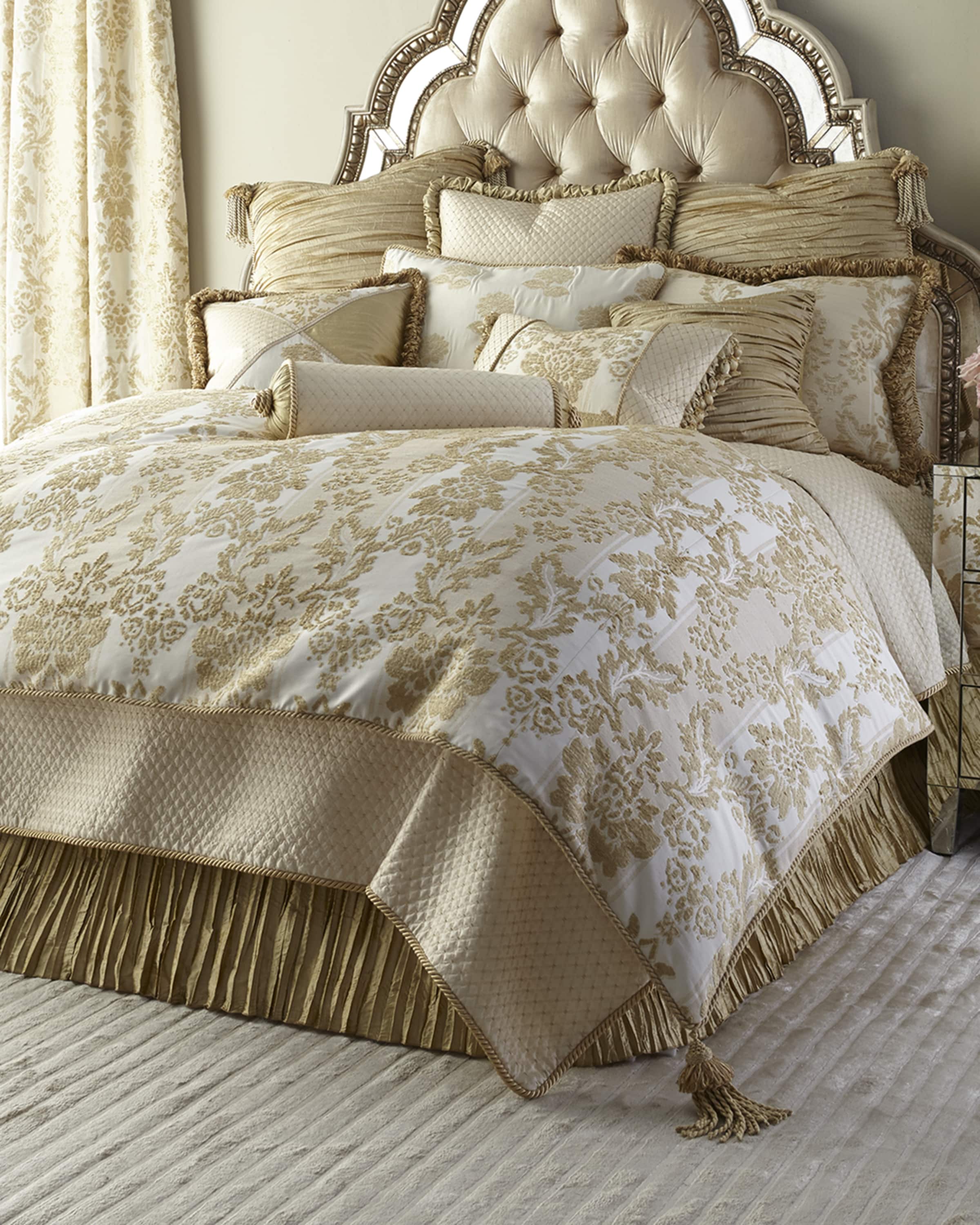 Austin Horn Collection Antoinette Dust Skirt, King