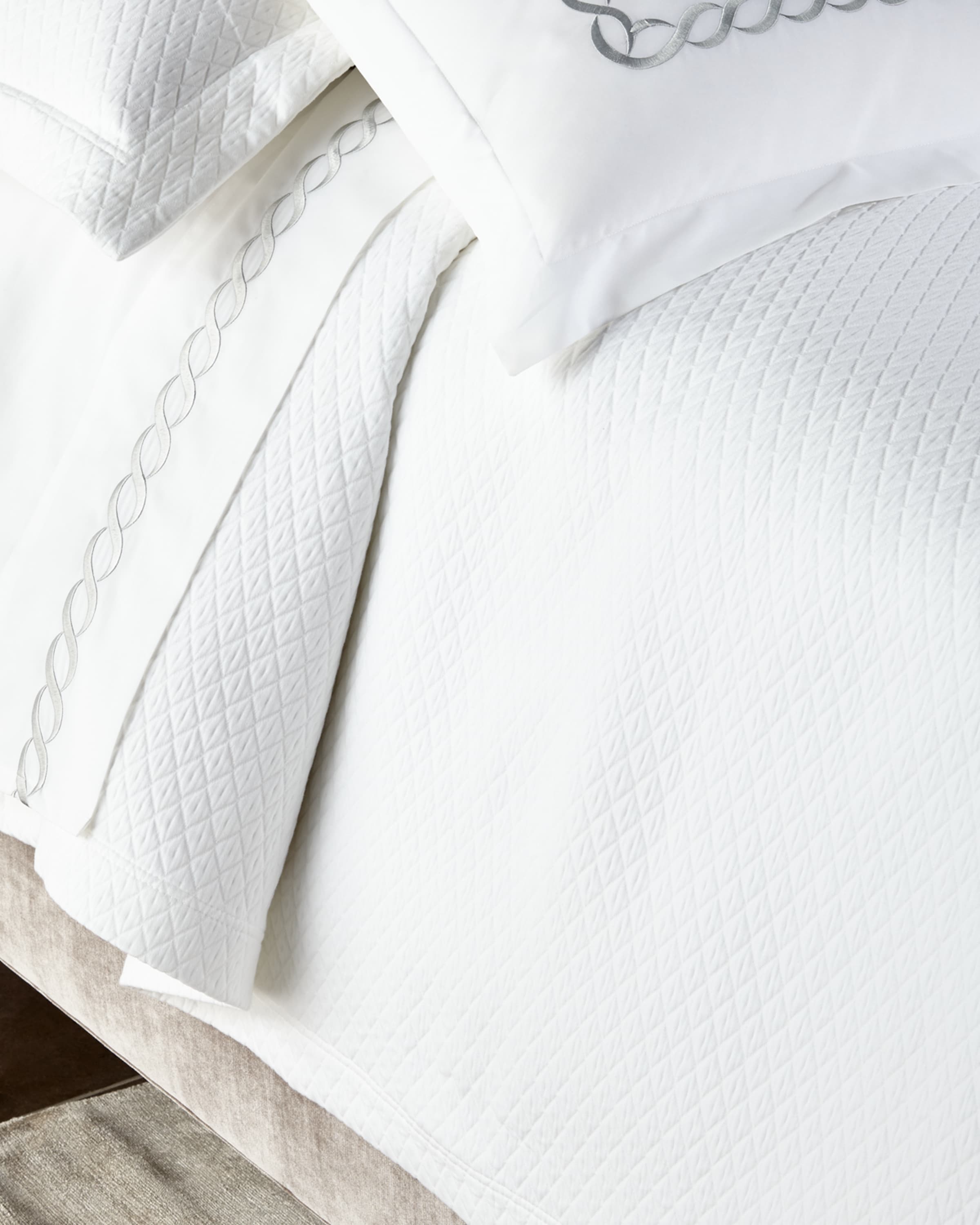 Kassatex Diamante Coverlet, Queen