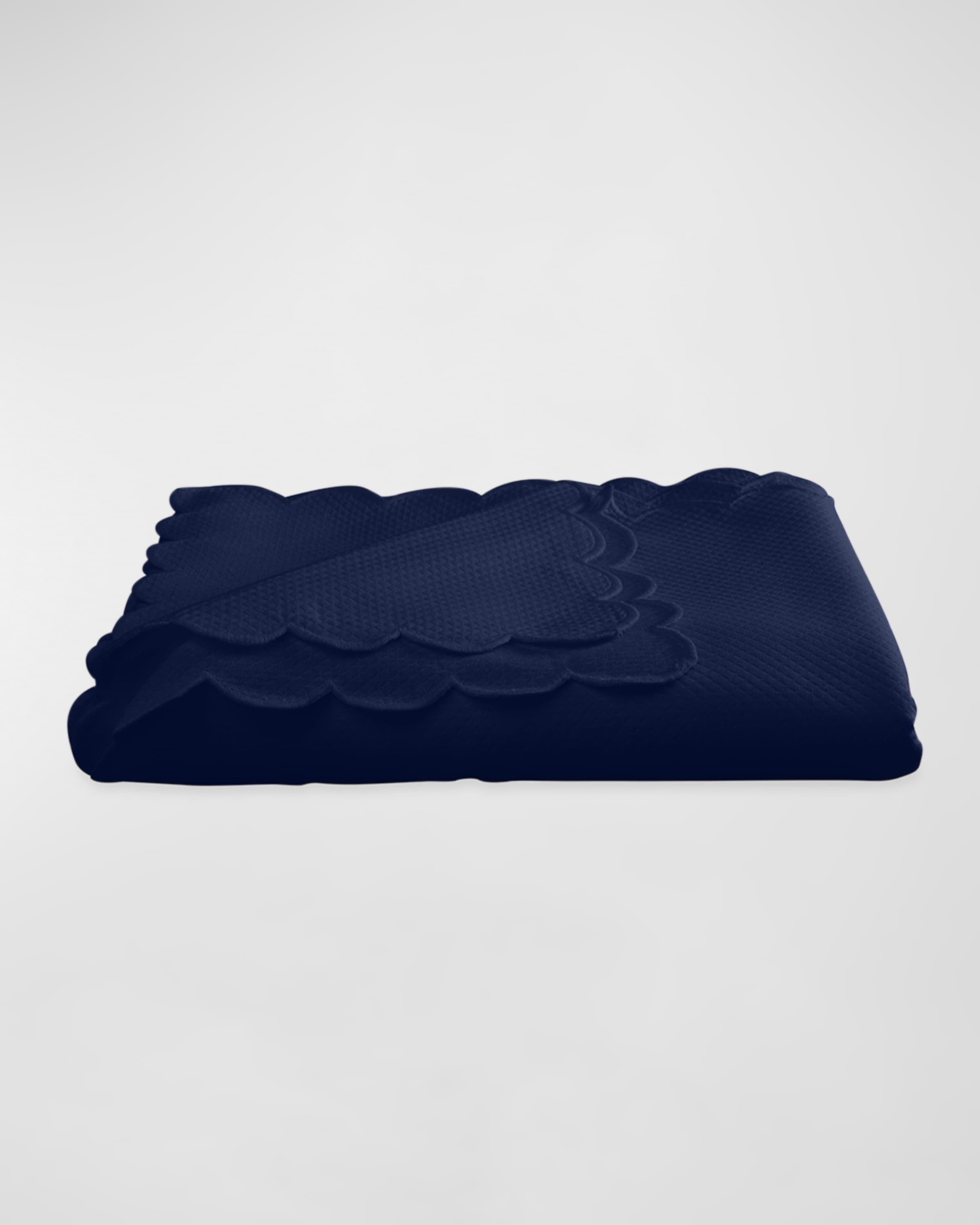Matouk Savannah Tablecloth, 68" x 108"