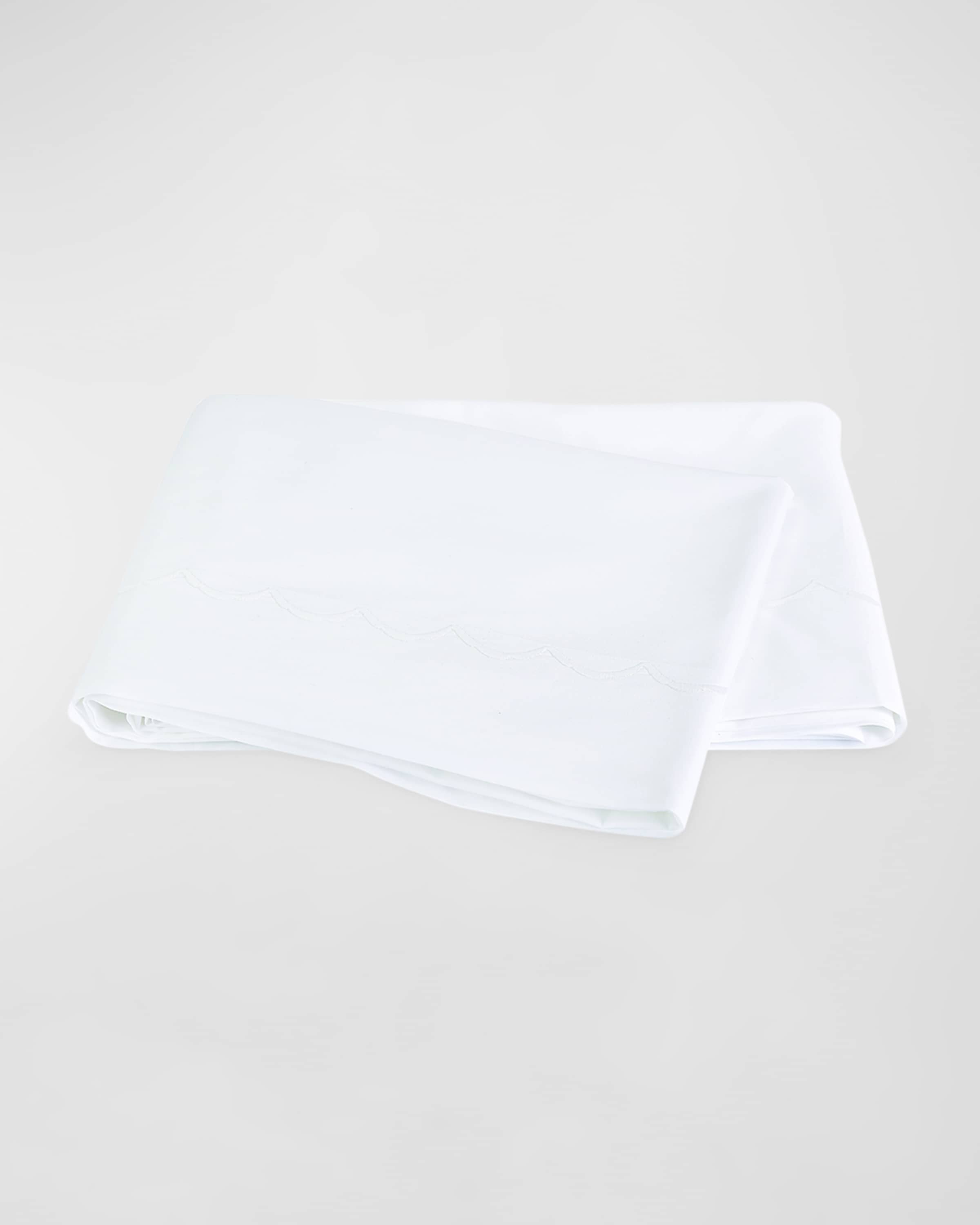 Matouk Scallop Embroidered 350 Thread Count Flat Sheet, TWIN