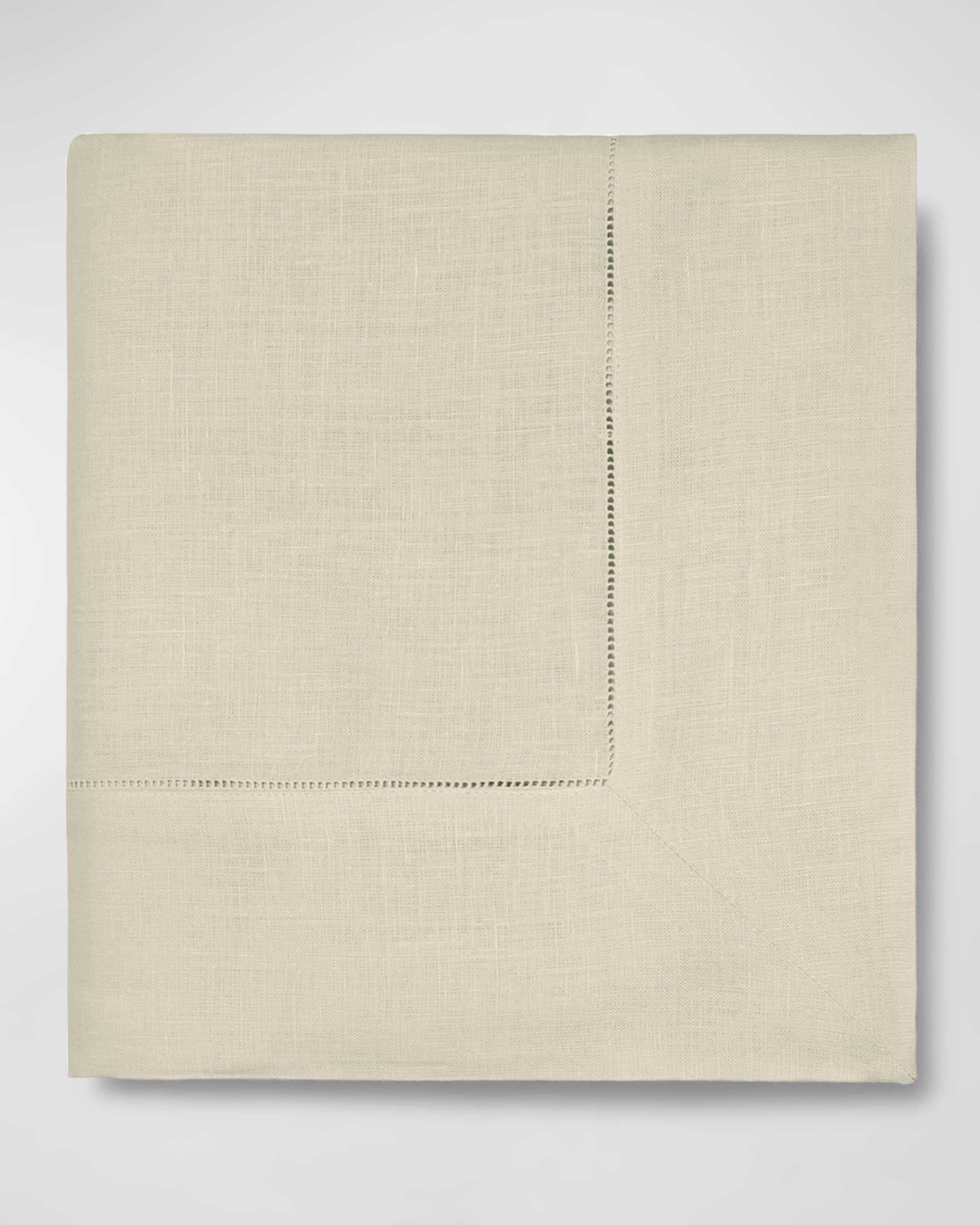 Sferra Festival Tablecloth, 66" x 124"