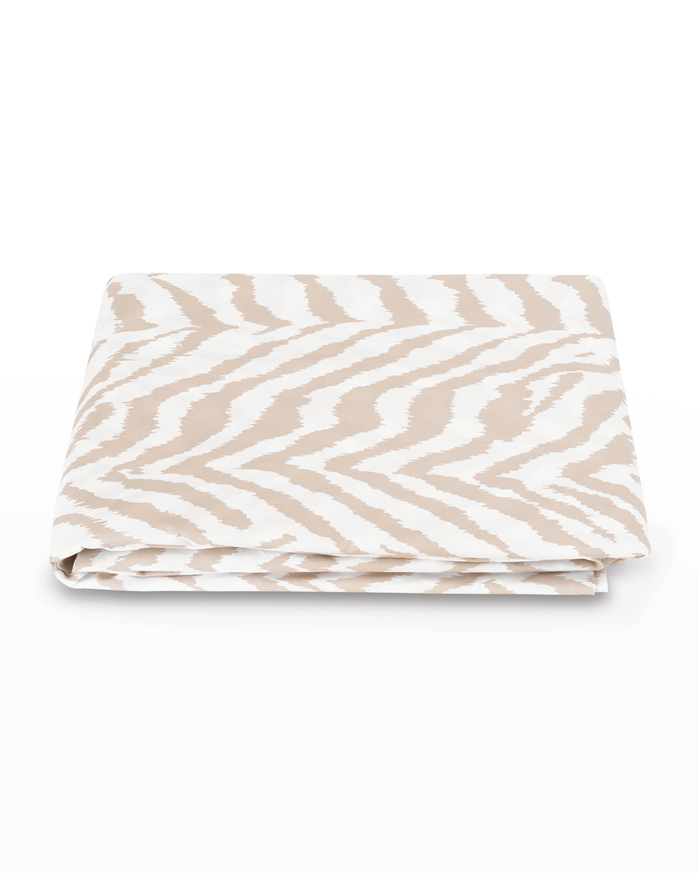 Matouk Schumacher Quincy Fitted Sheet, KING