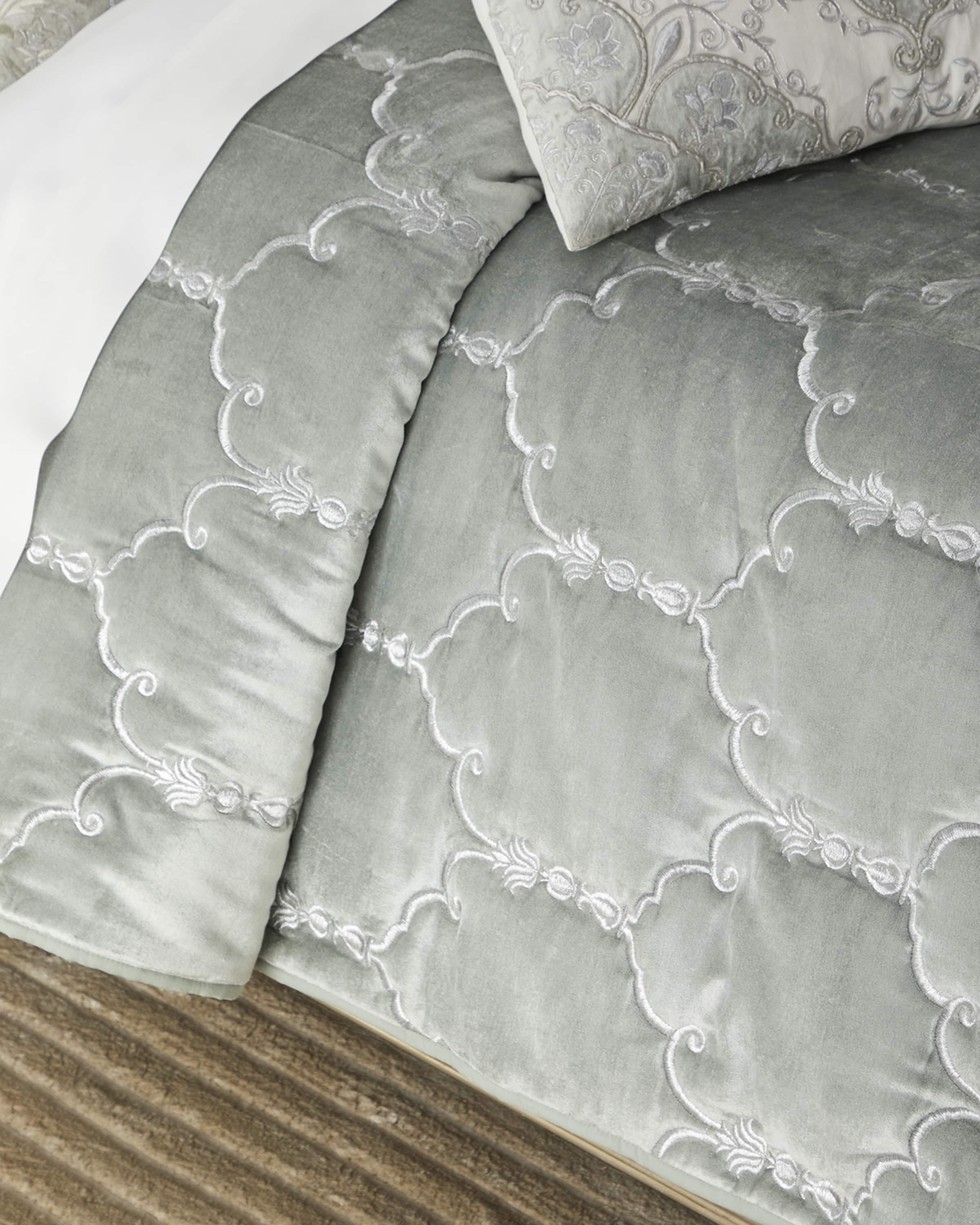 Callisto Home Montfort Metal Quilt, King