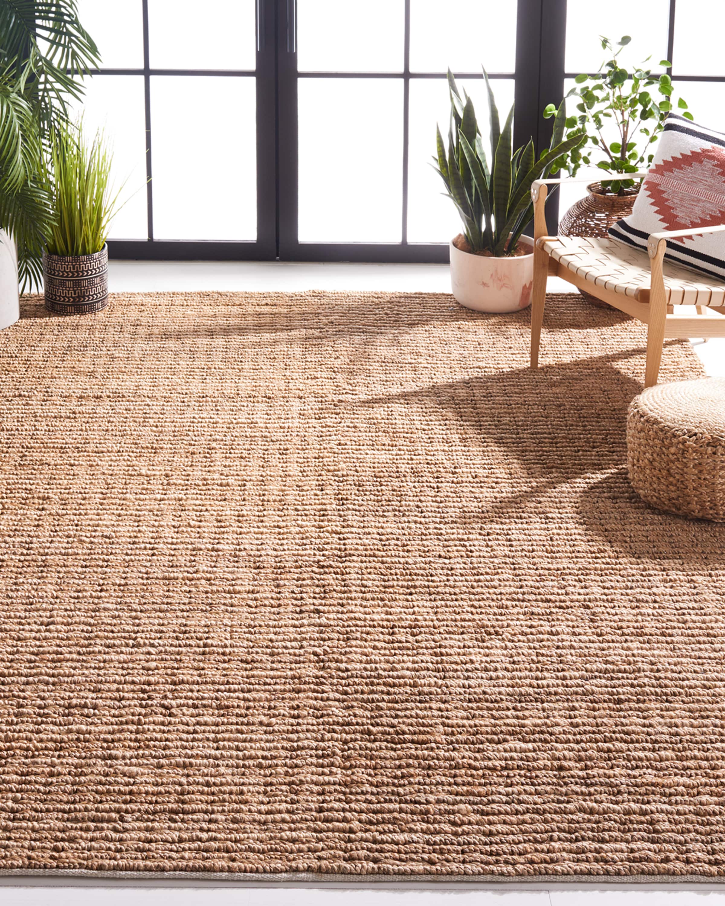 Safavieh Aviva Hand-Woven Rug, 9' x 12'
