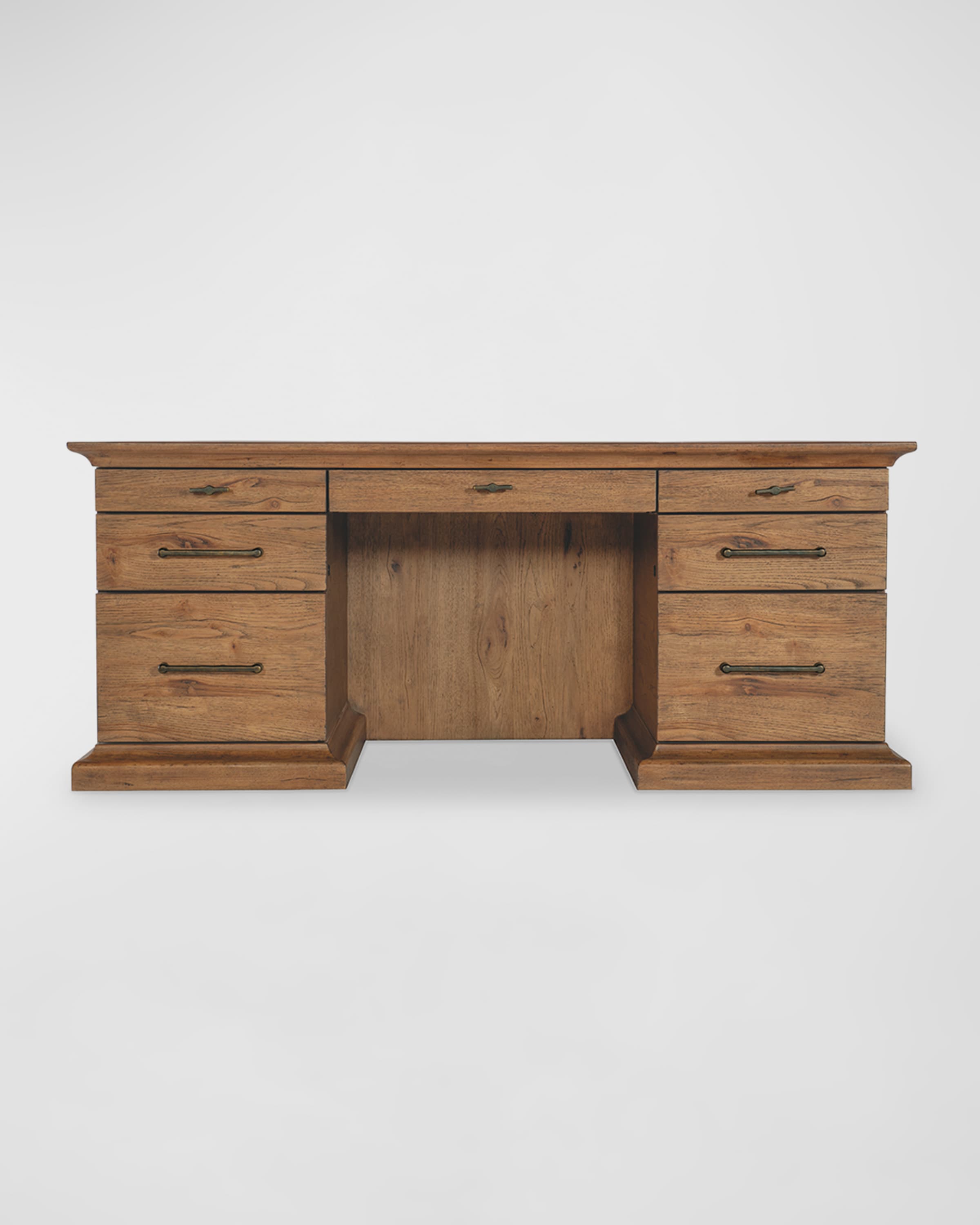 Hooker Furniture Big Sky Executive Desk 