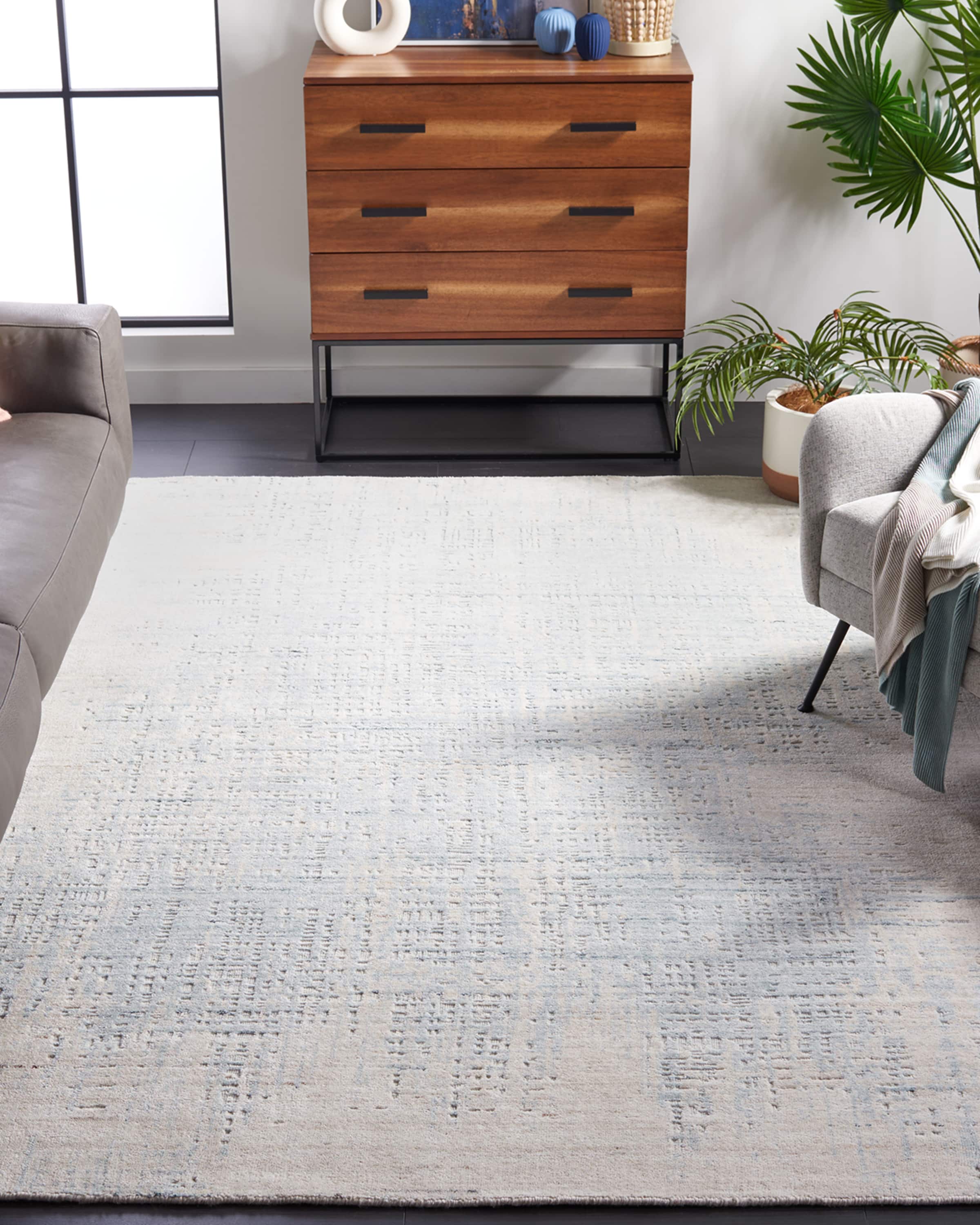 Safavieh Jomana Hand-Loomed Rug, 6' x 9'