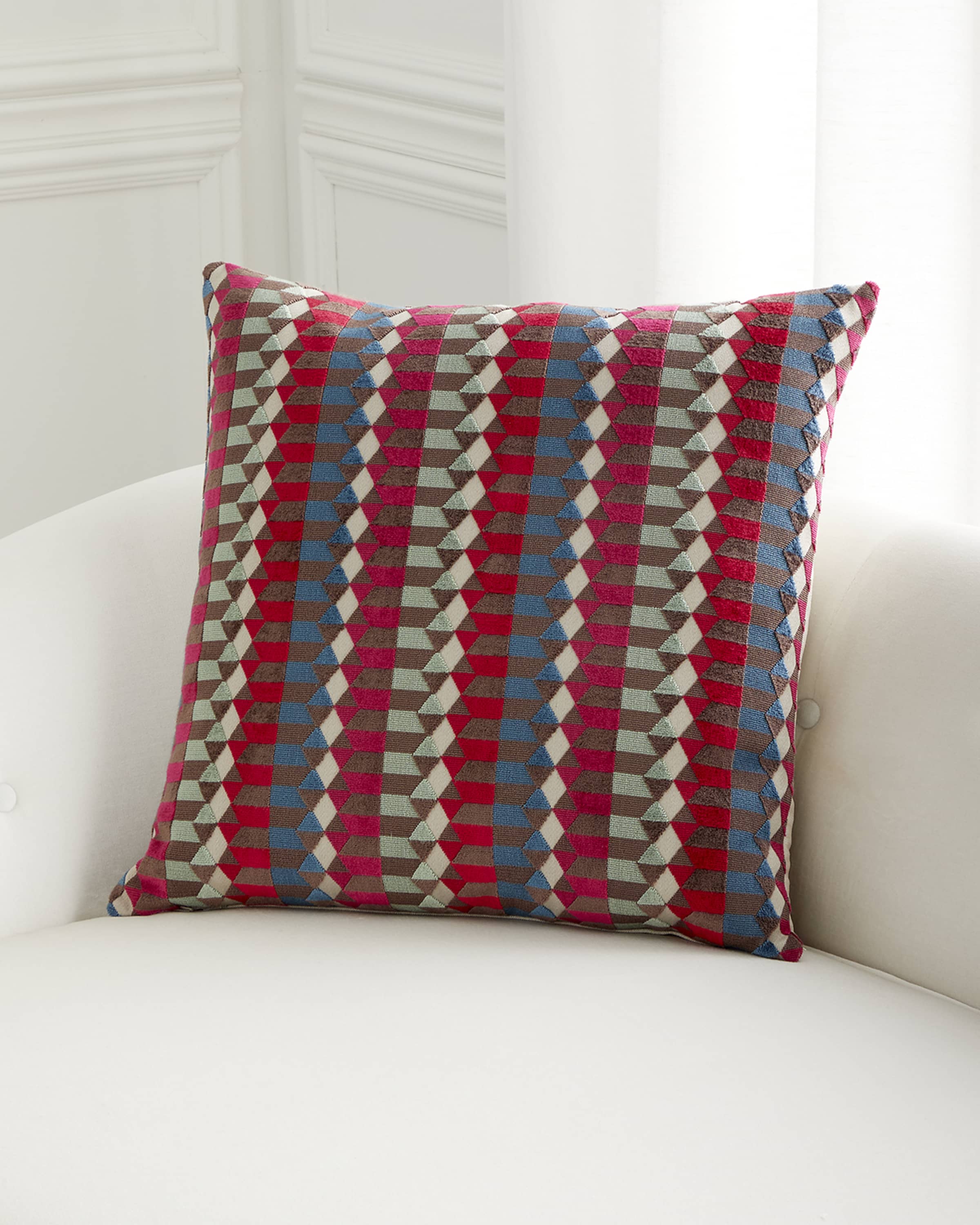Horchow decorative pillows clearance