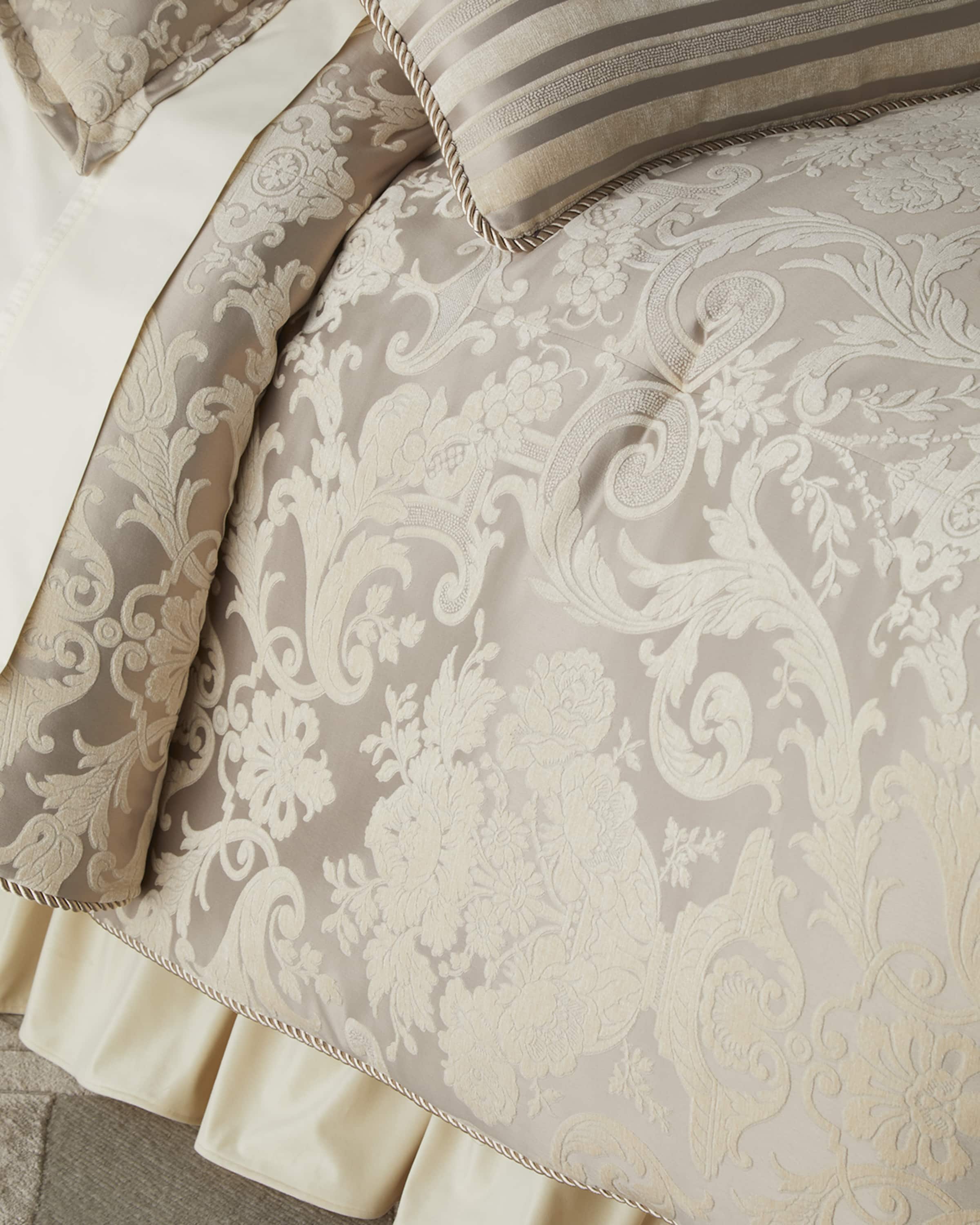 Austin Horn Collection Annabelle 3-Piece Comforter Set, Queen