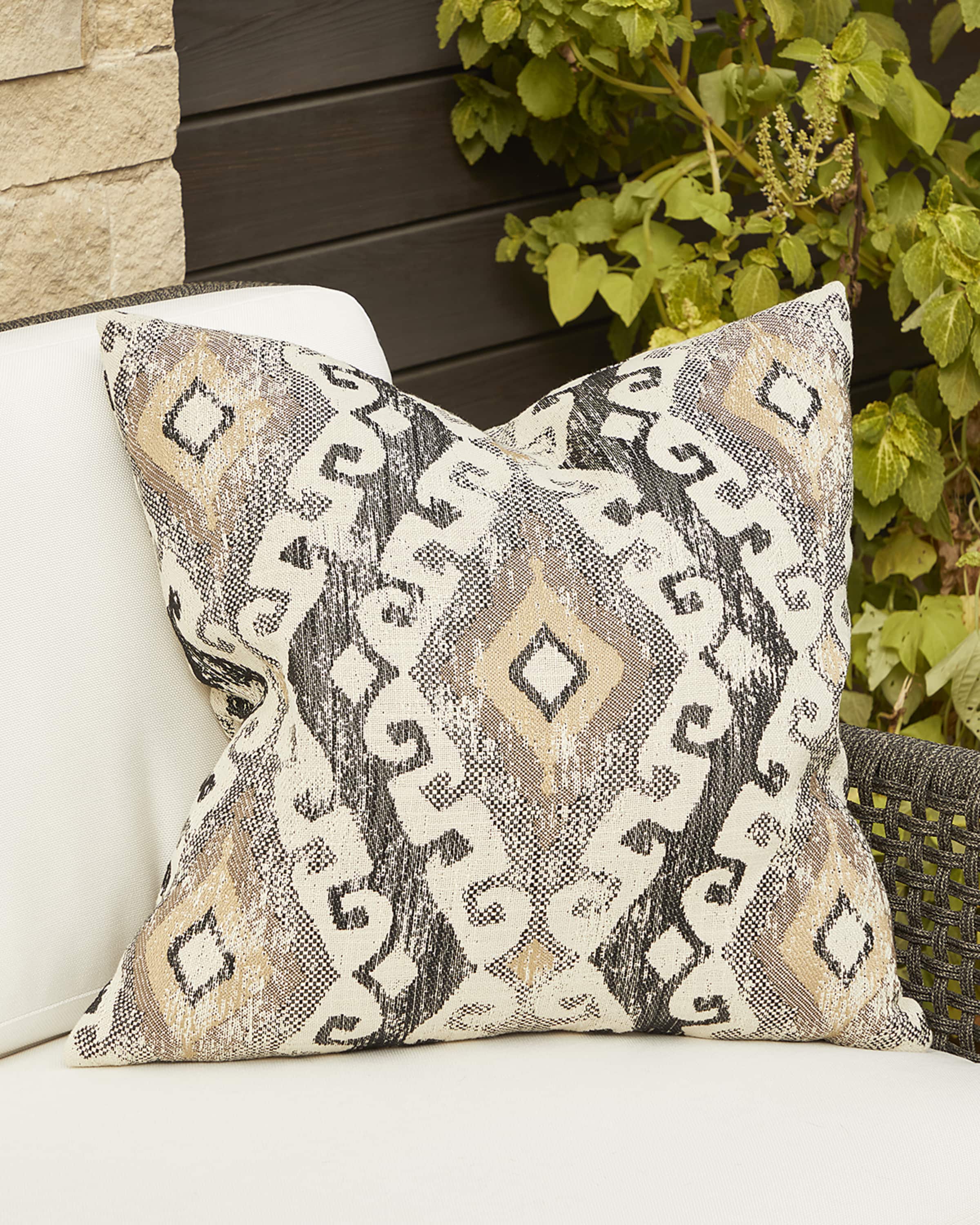 Outdoor pillow collections outlet