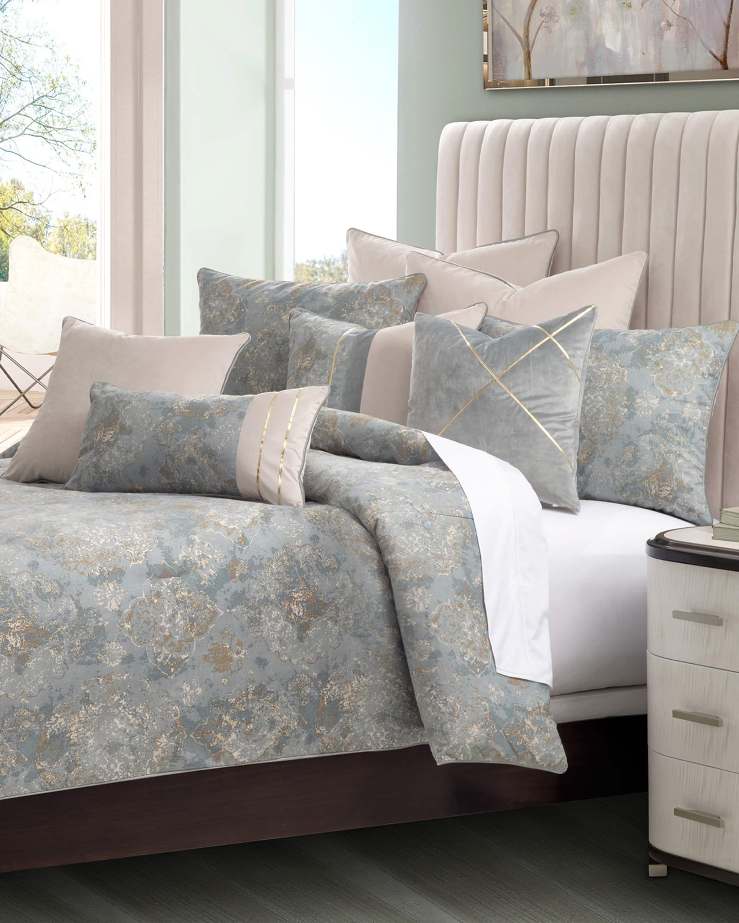 Debonair Velvet Comforter Set Size King Comforter 5 King Shams 4 Throw Pillows Michael Amini Velvet