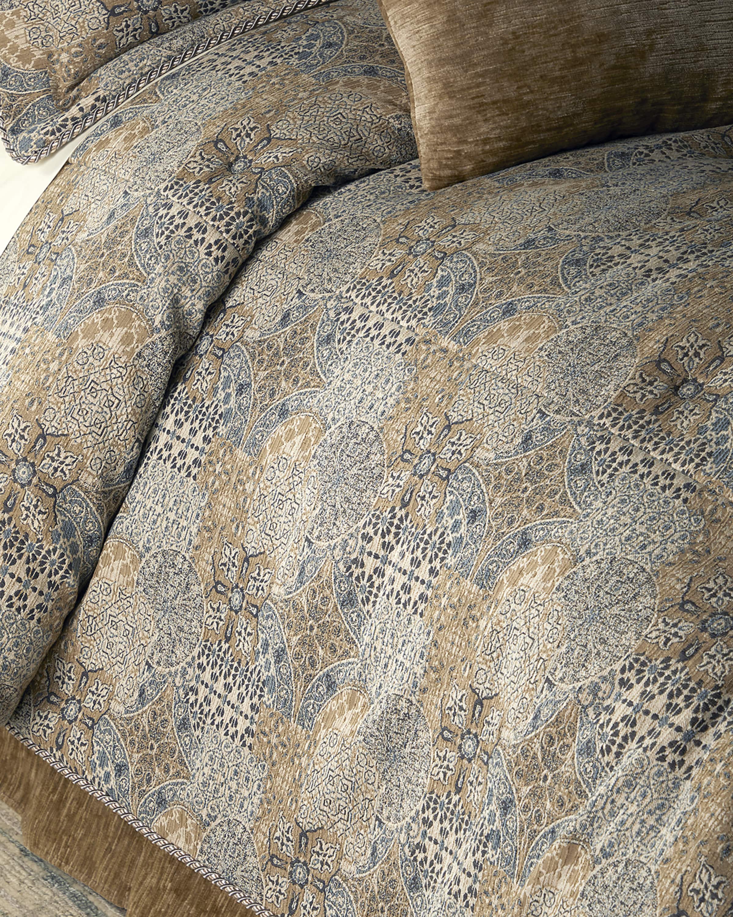 Mesa  3-Piece Comforter Set, Queen