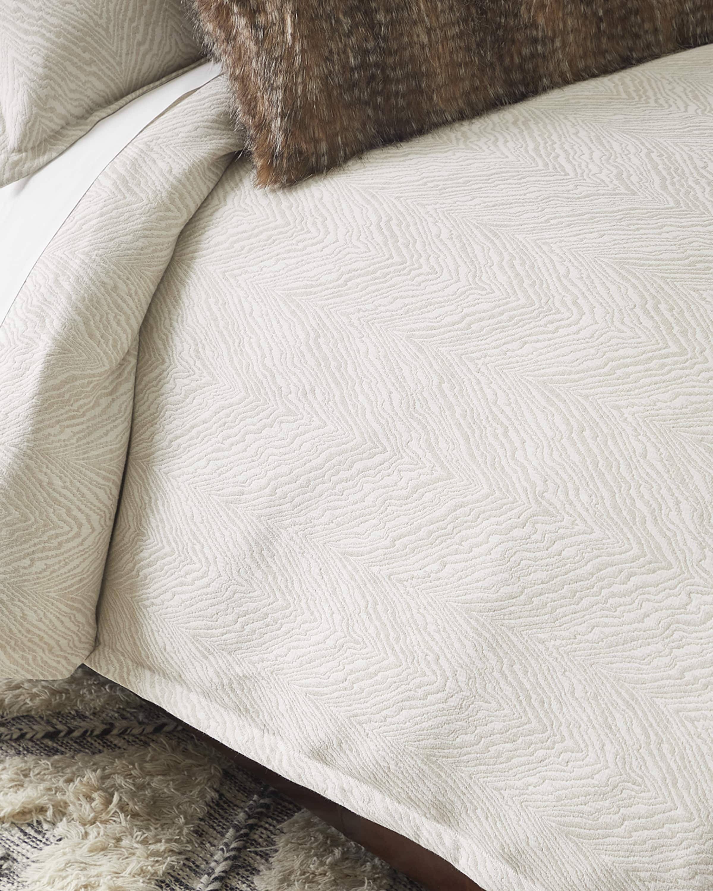Lili Alessandra Sahara Duvet, Queen