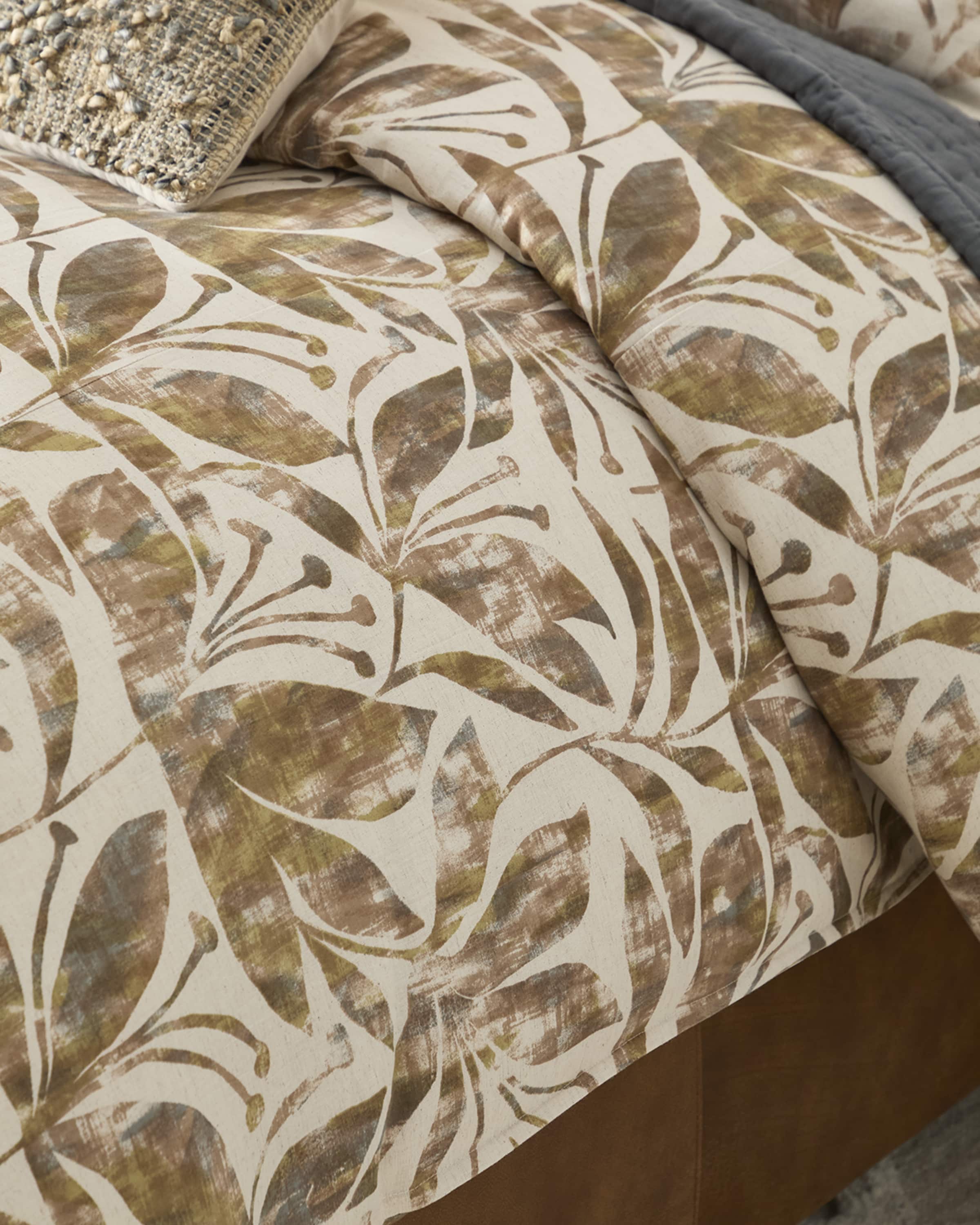 Amity Home Frida Queen Duvet