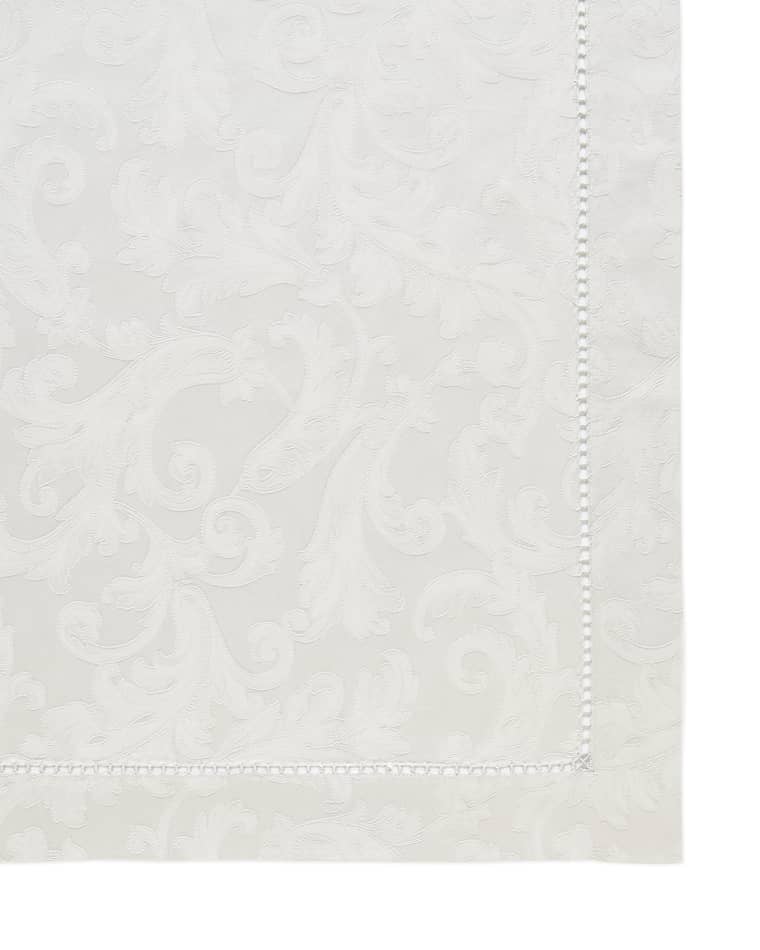 Sferra Acanthus Jacquard Tablecloth 70" X 144"