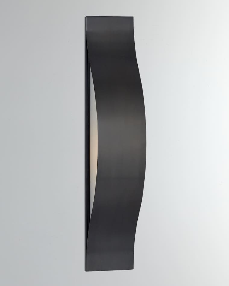 Visual Comfort Signature Avant Medium Linear Sconce By Kelly Wearstler