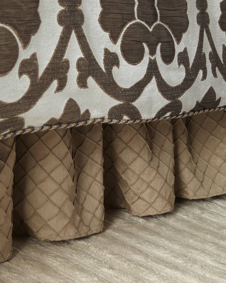 Austin Horn Collection Oxford Diamond Bed Skirt, King