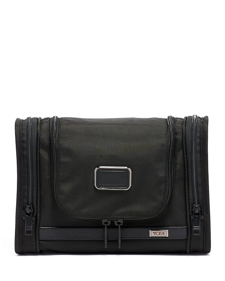 TUMI Alpha 3 Hanging Travel Kit