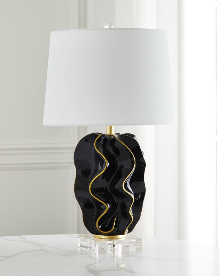 Old World Design Hannah Table Lamp