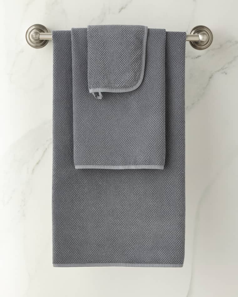 Graccioza Bee Waffle Bath Towel