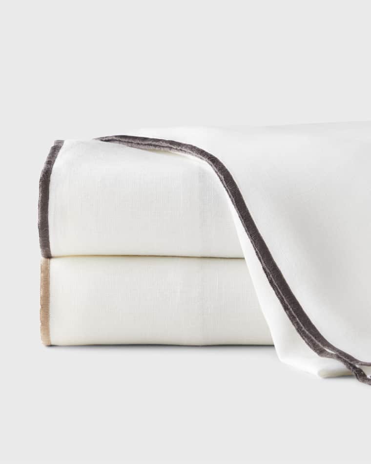 Amity Home Tyne Linen White Queen Sheet Set Tyne Linen Pillowcase Pair, King Tyne Linen Pillowcase Pair, Standard