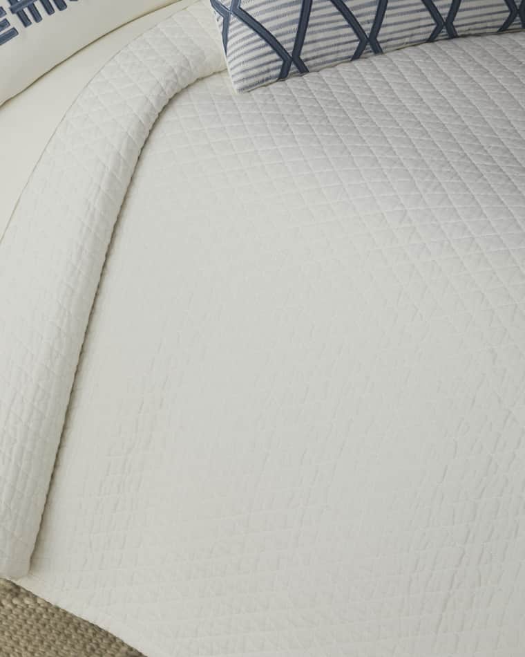 Lili Alessandra Dawn Coverlet, Queen