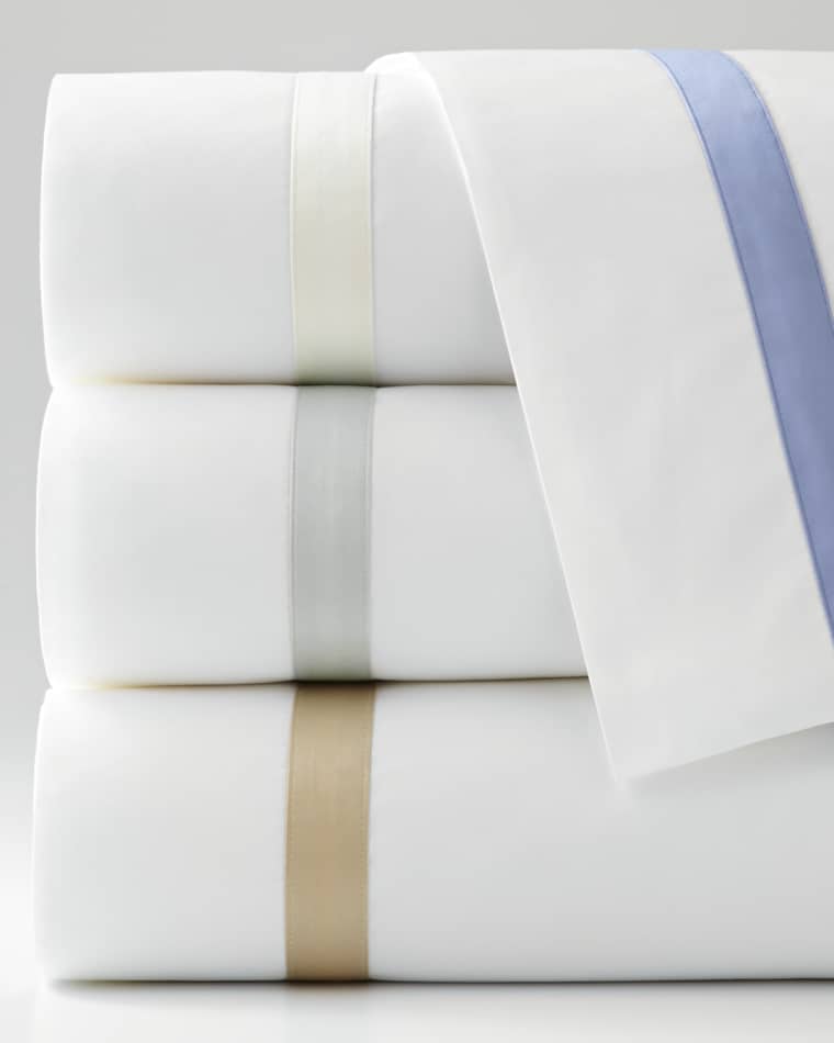 Matouk 600 Thread Count Lowell Flat Sheet, KING 600 Thread Count Lowell Flat Sheet, FULL-QUEEN 600 Thread Count Lowell Pillowcase, Standard Case