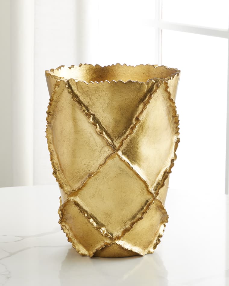 Old World Design Leila Traditional Decorative Vase