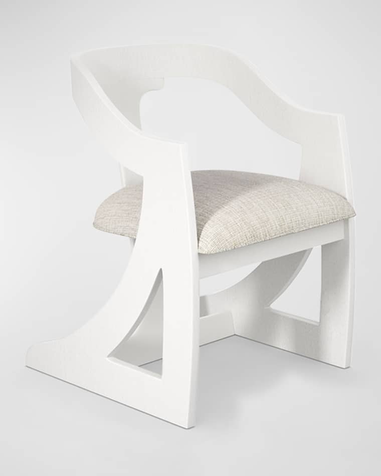 Casa Ispirata Cresent Barrel Dining Chair