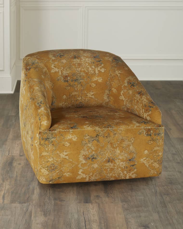 Hooker Furniture Vernal Swivel Chair