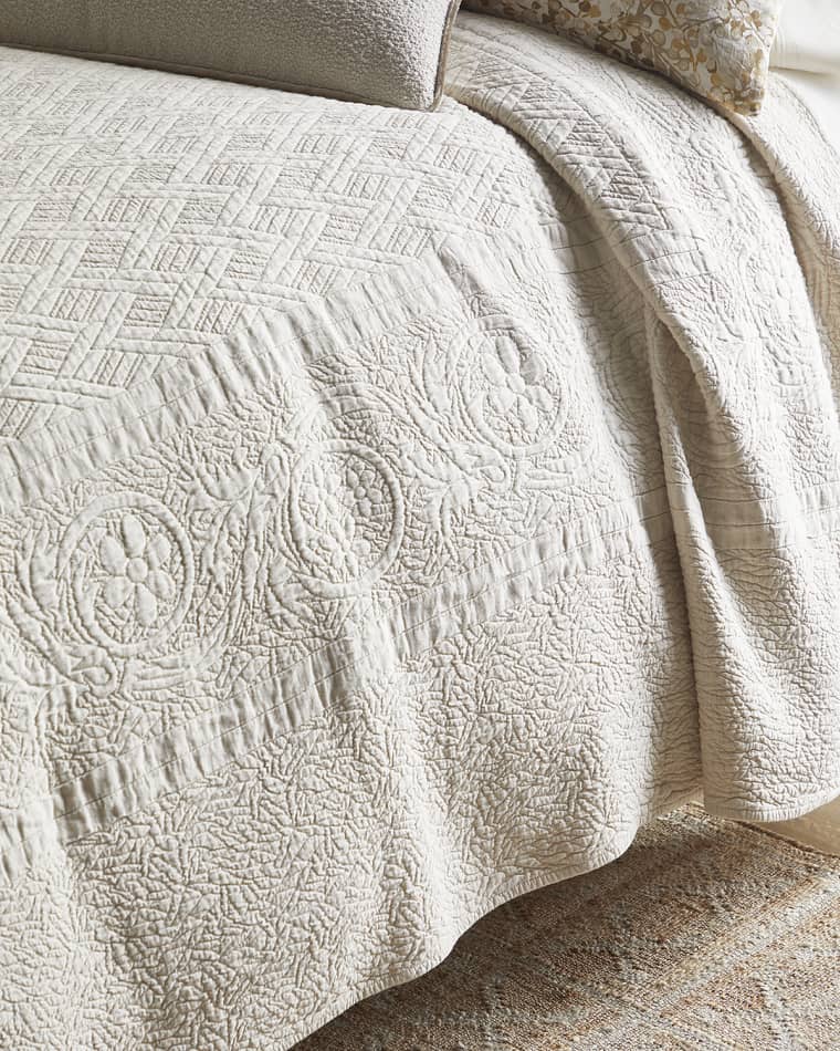 TL at Home Palmer Coverlet
