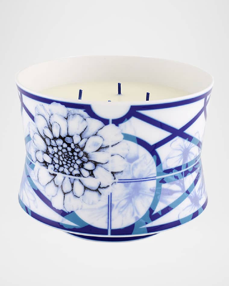 Vista Alegre Mystere Medium Scented Candle, 53 oz.