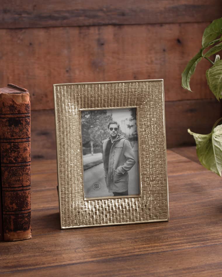 Beatriz Ball FRAME Sierra Modern Nassau Frame, 4" x 6"