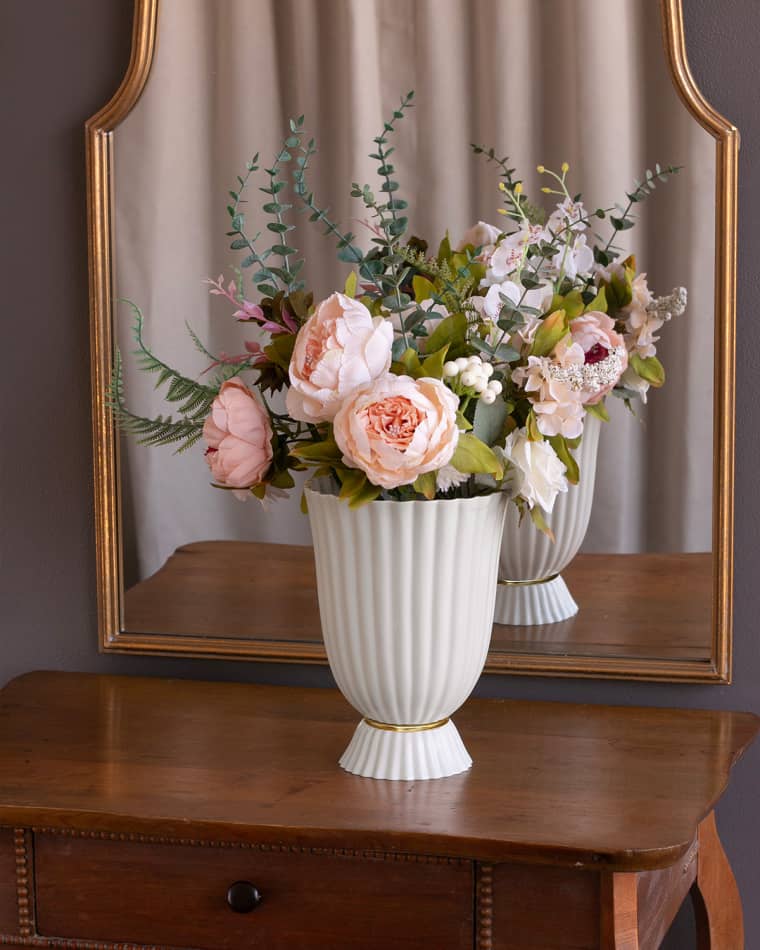 Beatriz Ball ENCANTO Vienna Medium Vase