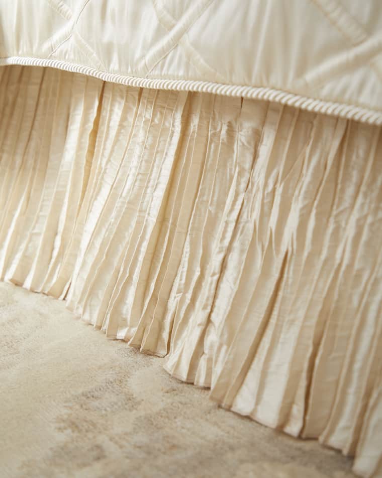 Austin Horn Collection Catherine's Palace Dust Skirt, Queen