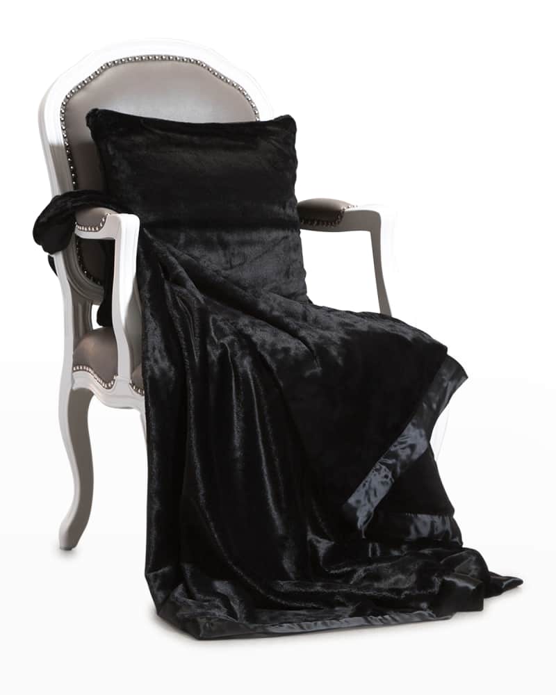 Luxury Blankets & Throws at Horchow