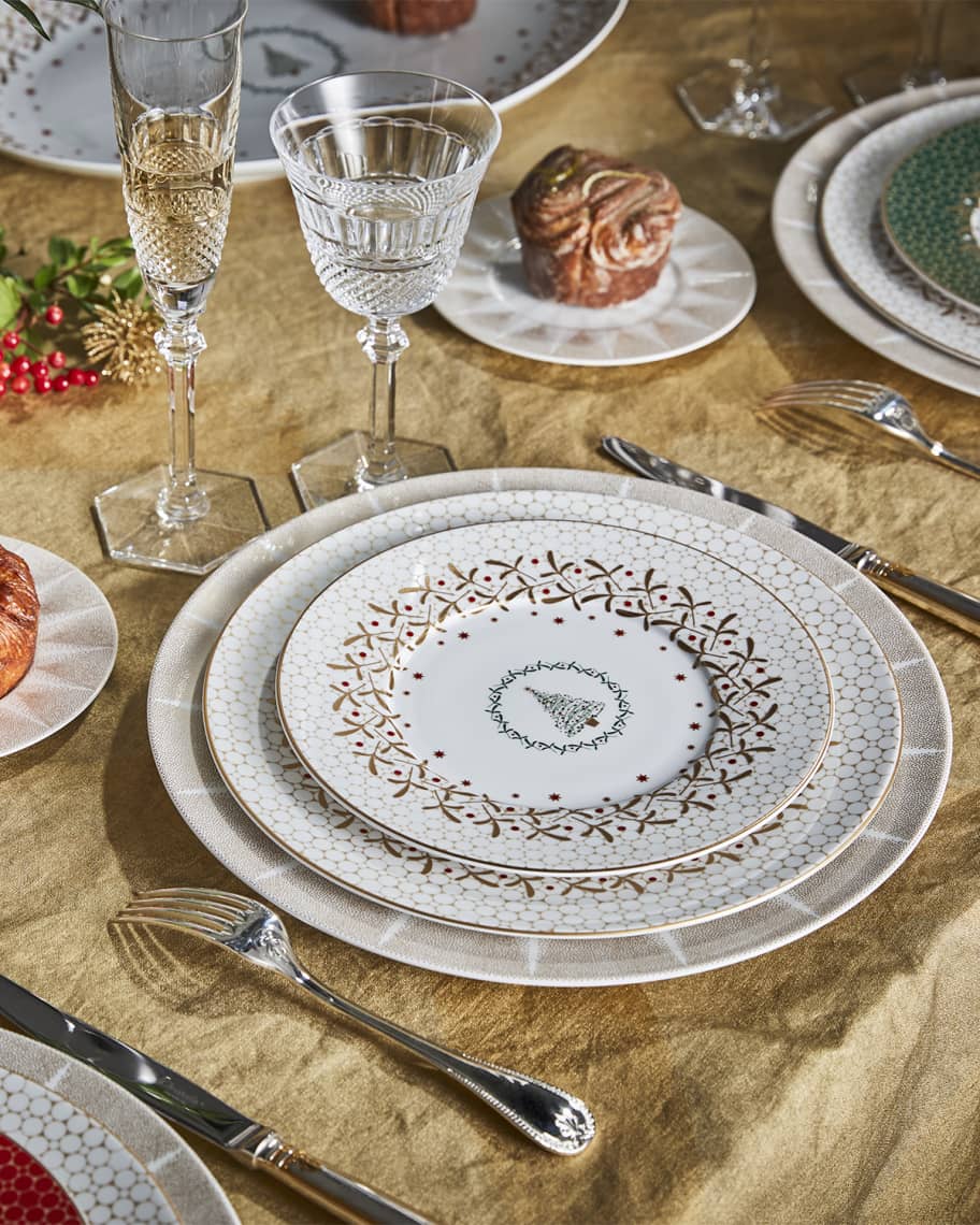 Image 3 of 3: Noel Salad Plate