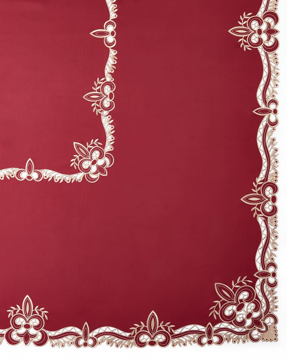Image 1 of 1: Ellino 72" x 90" Tablecloth & 8 Napkins