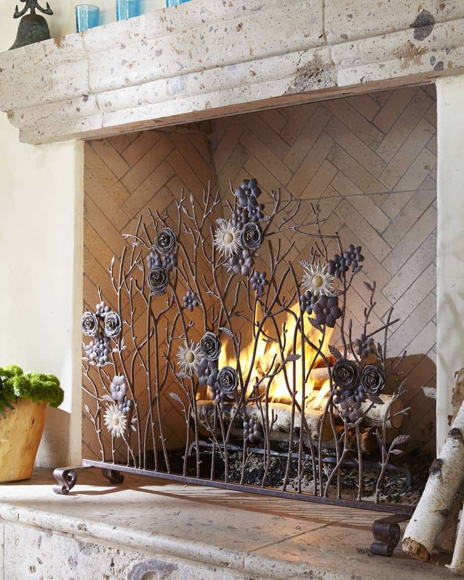 Image 1 of 2: Iron Single-Panel Fireplace Screen